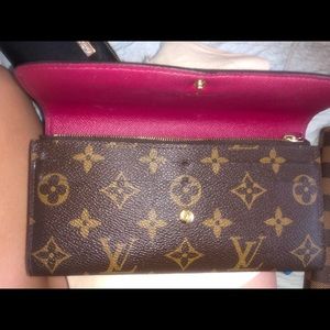 LOUIS VUITTON WALLET